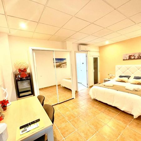 Lovely Apartment Near Beach & Science City Valencia Bagian luar foto