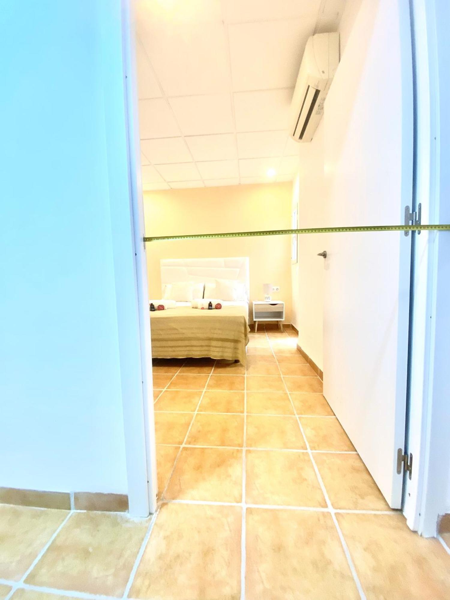 Lovely Apartment Near Beach & Science City Valencia Bagian luar foto