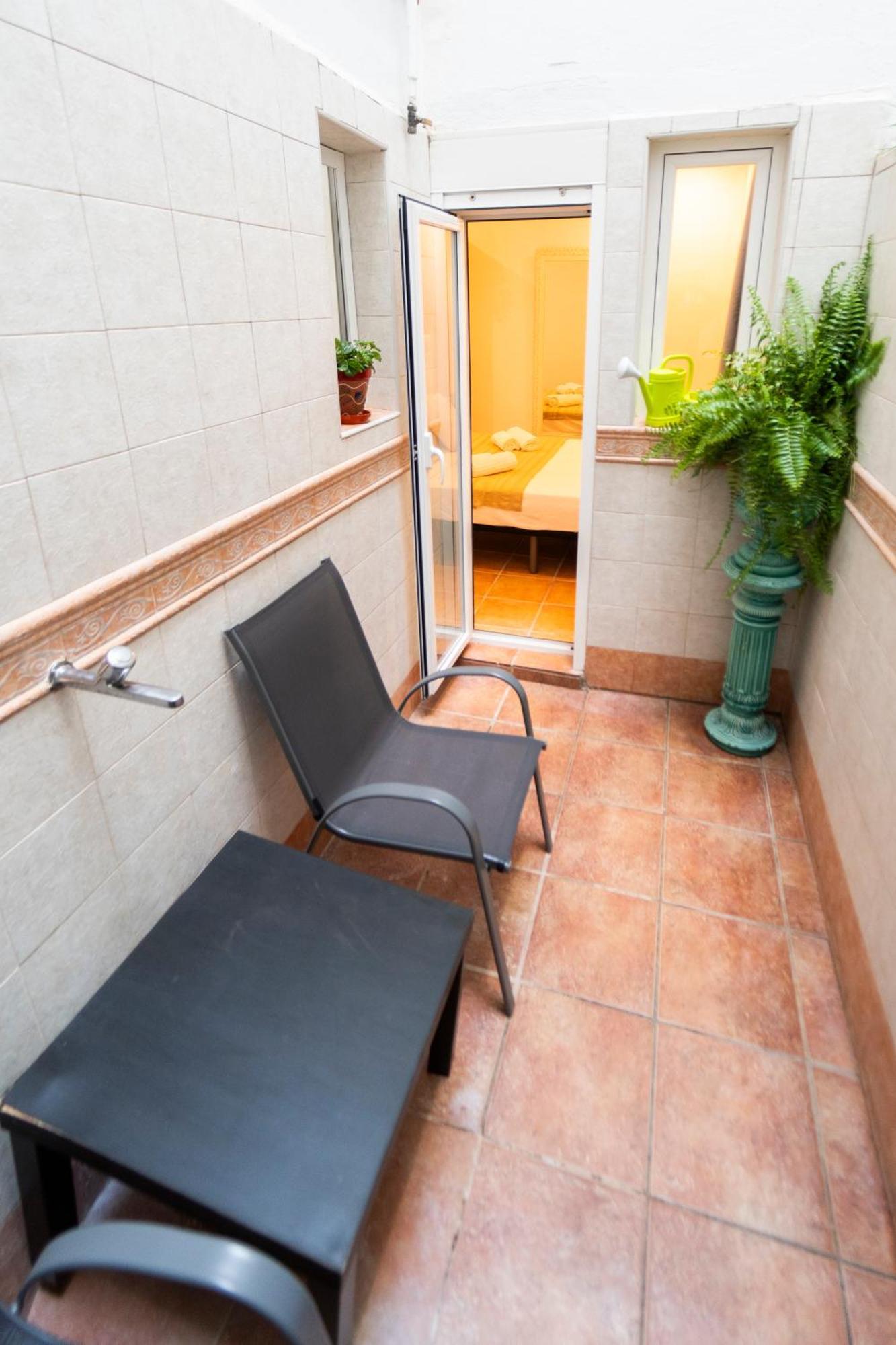 Lovely Apartment Near Beach & Science City Valencia Bagian luar foto