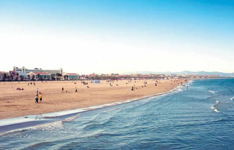 Lovely Apartment Near Beach & Science City Valencia Bagian luar foto
