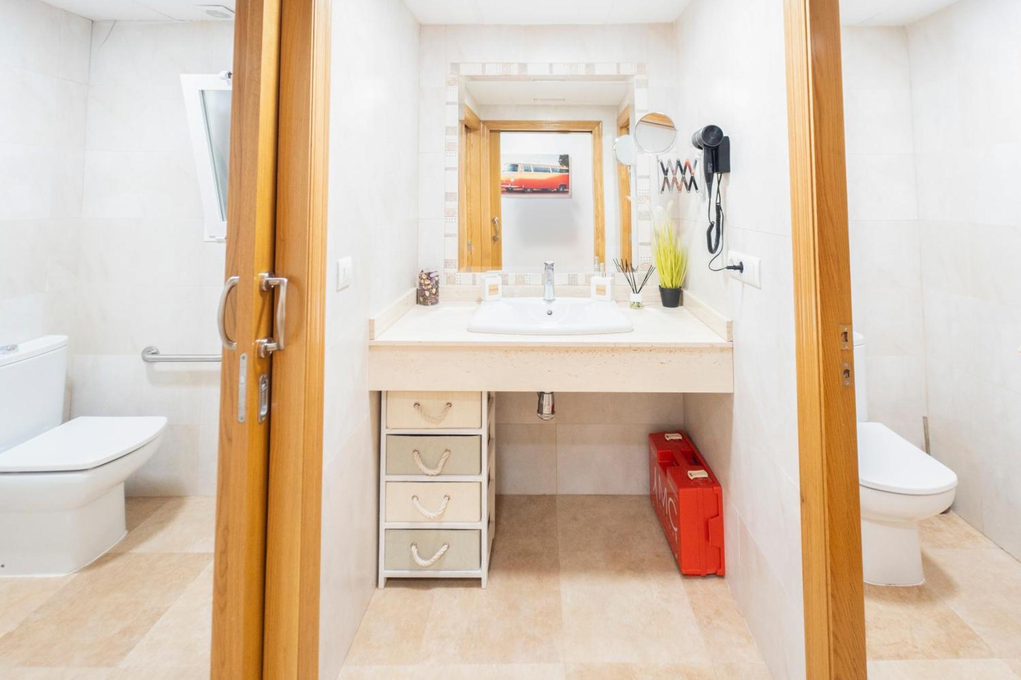 Lovely Apartment Near Beach & Science City Valencia Bagian luar foto