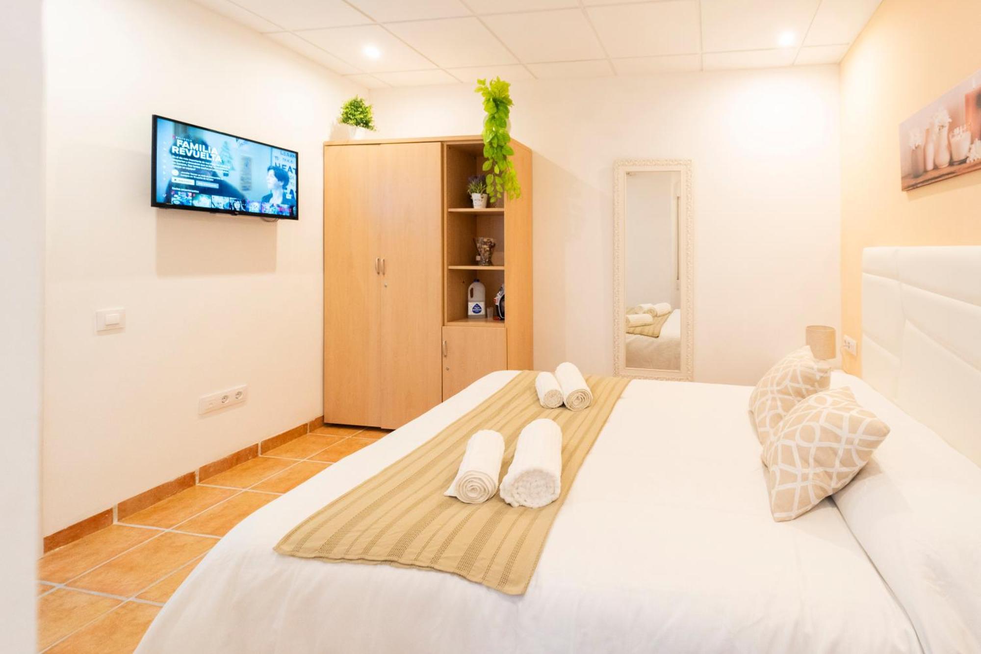 Lovely Apartment Near Beach & Science City Valencia Bagian luar foto